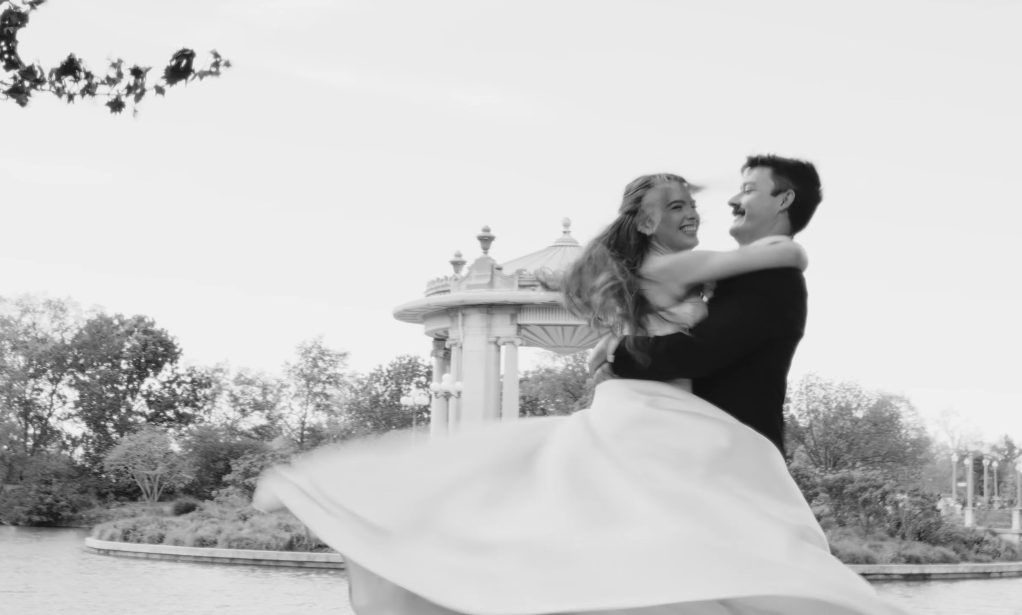 Jenny & Garrett — Wedding Teaser